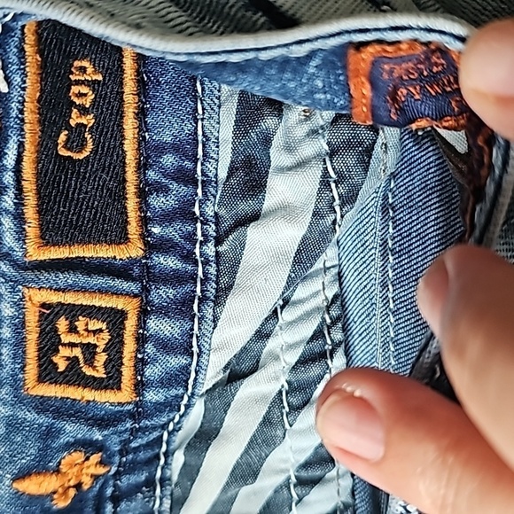 Rock Revival Jeans Size 26 Womens Nancy Crop Light Wash Blue Denim Skinny - Picture 7 of 13